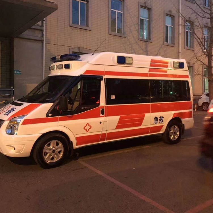和平夜间租赁救护车护送病人转院：安全转运的 8 大核心注意事项